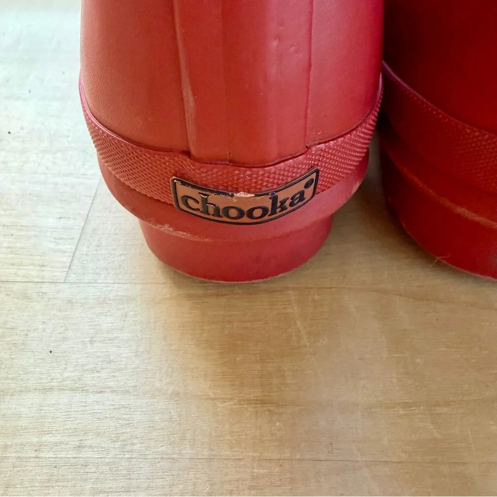 Chooka Size 8 Red Waterproof Short Chelsea Rain Boots Matte Festival